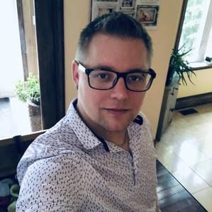 Meet your Posher, Eric